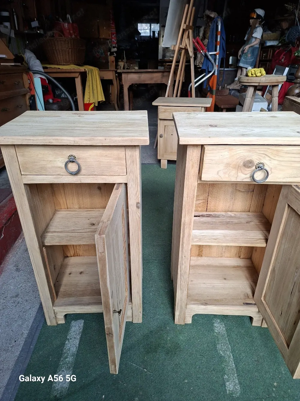 Fichtenholz Nachtkästle