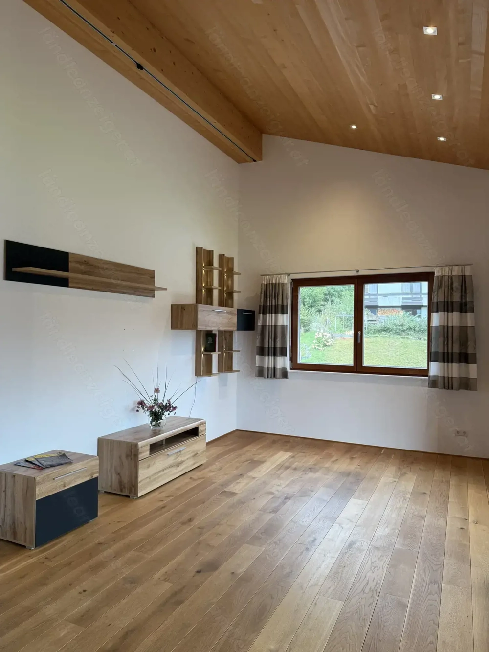 Wohnwand Medienmöbel 