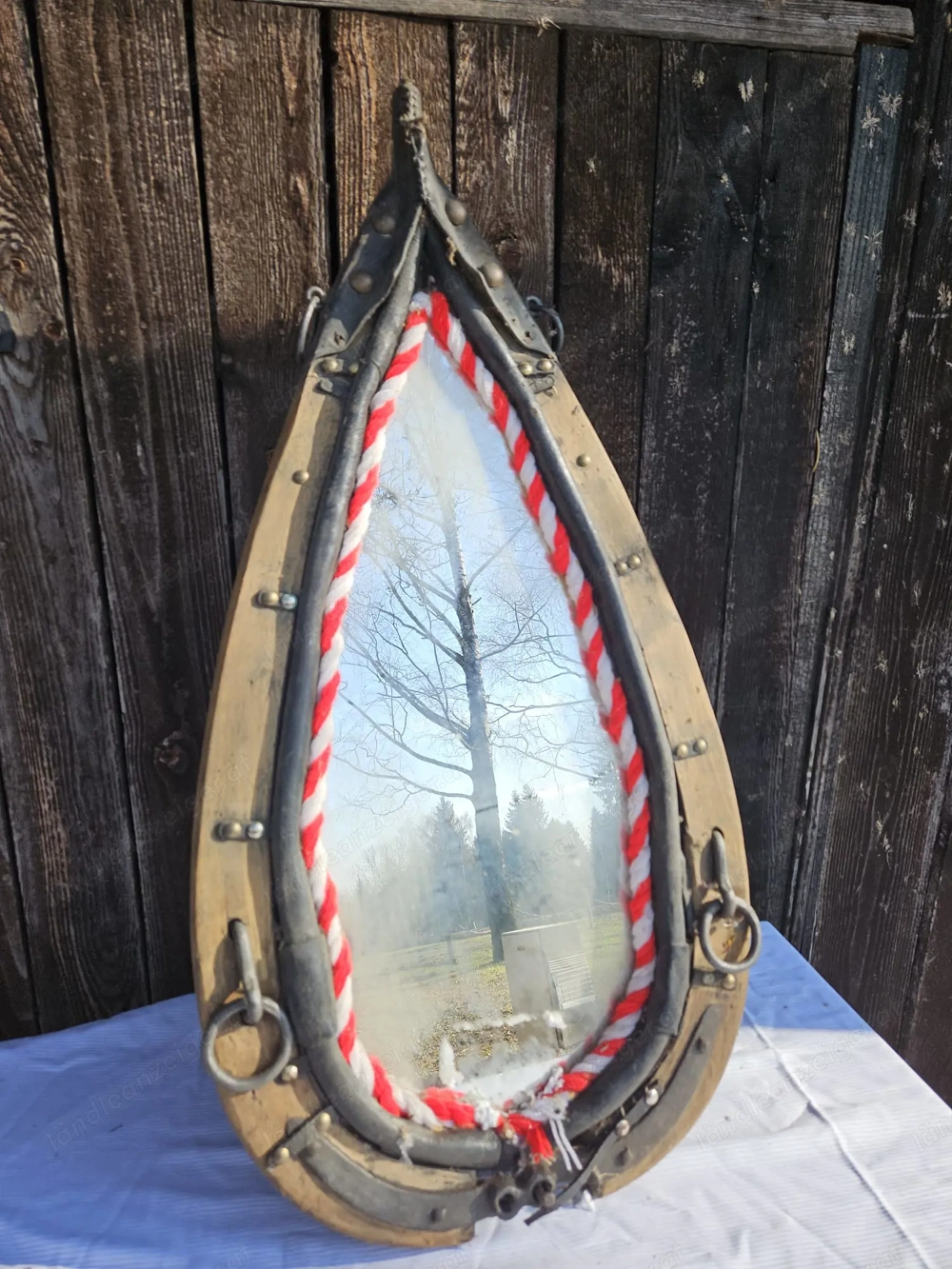 Vintage Pferdekummet II - Pferdehalter zu verkaufen - mit Spiegel