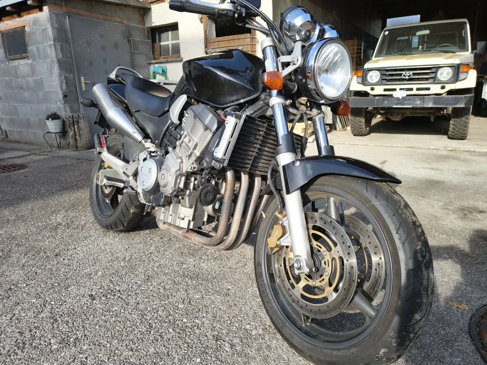 Honda Hornet 900 SC48E