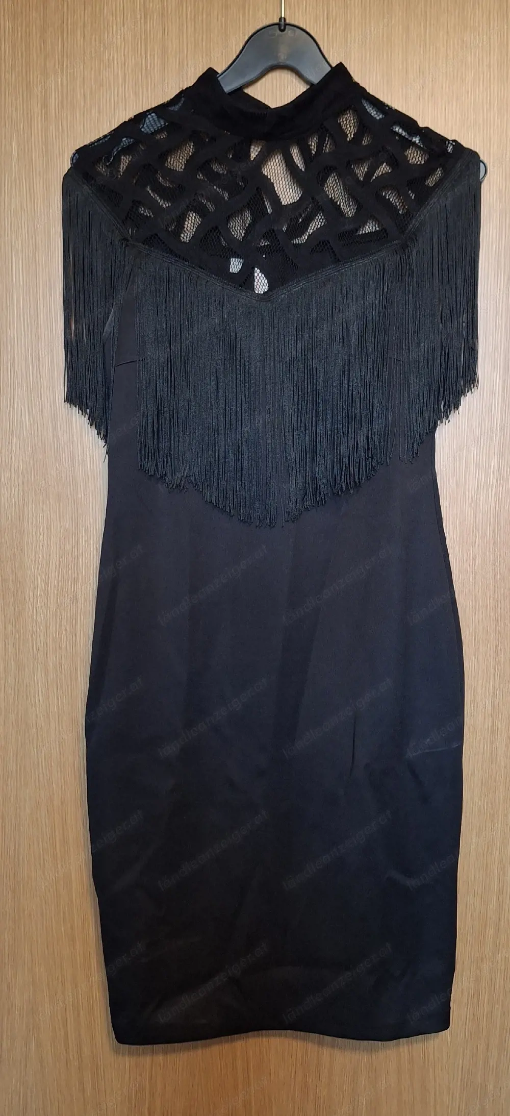Cocktailkleid mit Fransen