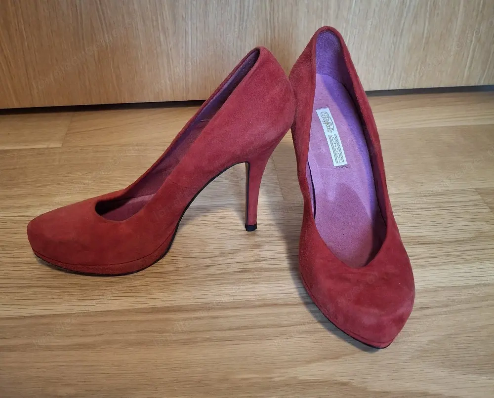 Buffalo  High Heels rot