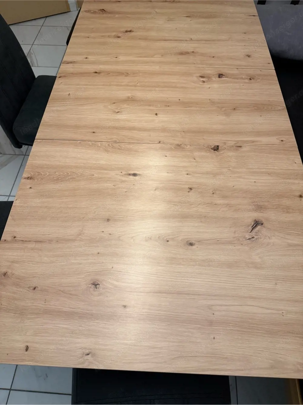 Esstisch ausziebar + Stühle