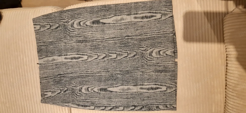 Gemusterter Rock Knielänge