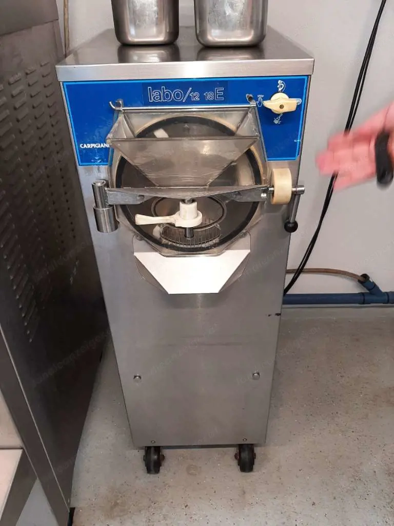 Carpigiani Eismaschine Labo 12-18E