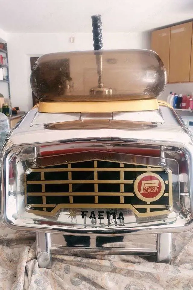 Faema president 1gr Handhebelmachine aus den 60er