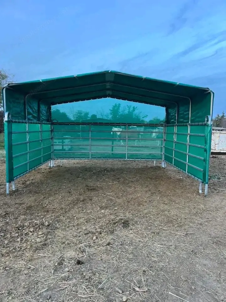 Demontierbarer Pferdeunterstand