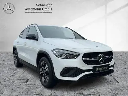 Mercedes-Benz GLA 200 d 4MATIC Night KAM ParkAss. ACC SpurH