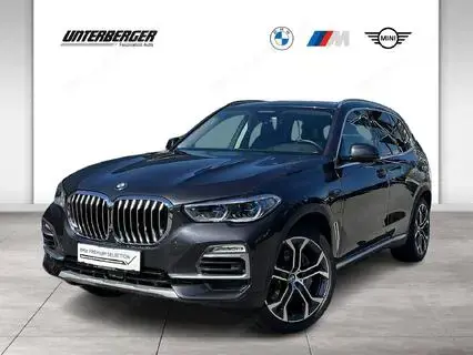 BMW X5 xDrive45e PHEV // xLine // Head-Up // HK HiFi // elektr. Sitze mit Memory