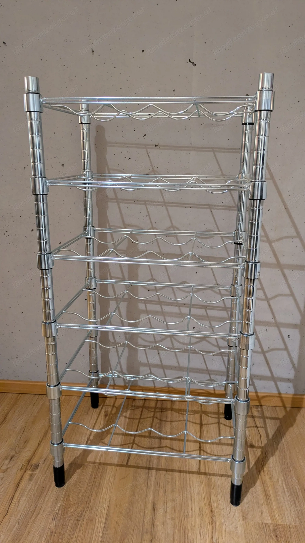 Weinregal für 24 Flaschen