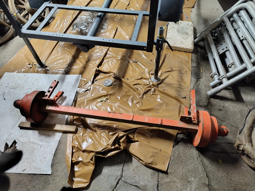 Achse, Anhängerachse, Anhängerreifen