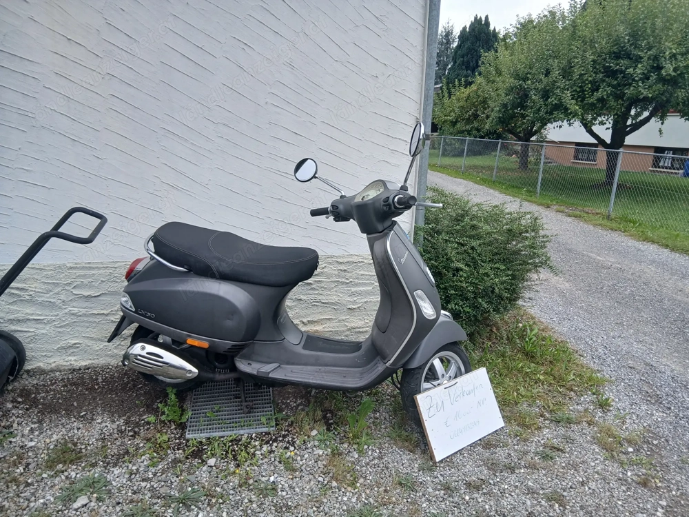 Vespa LX 50 2Takt Grau matt