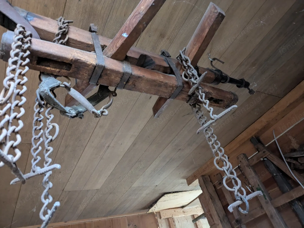 Alte Pferde Geschirre, etc zu verschenken 