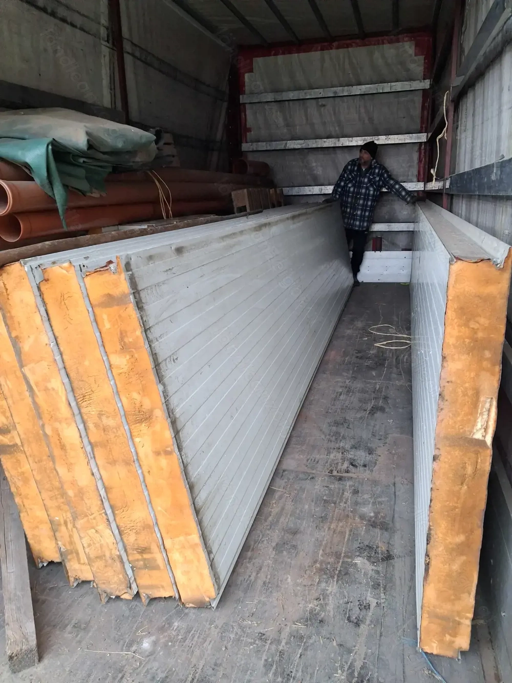 Wandpanelle zu verschenken