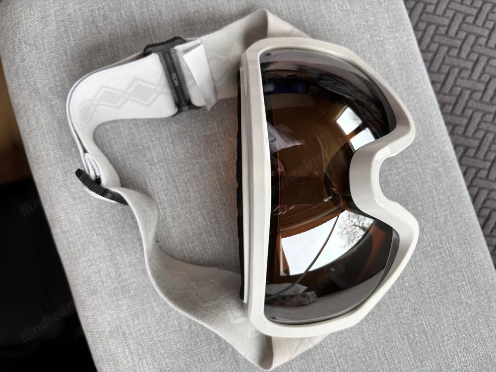 Neue Ski Snowboardbrille weiß   unbenutzt
