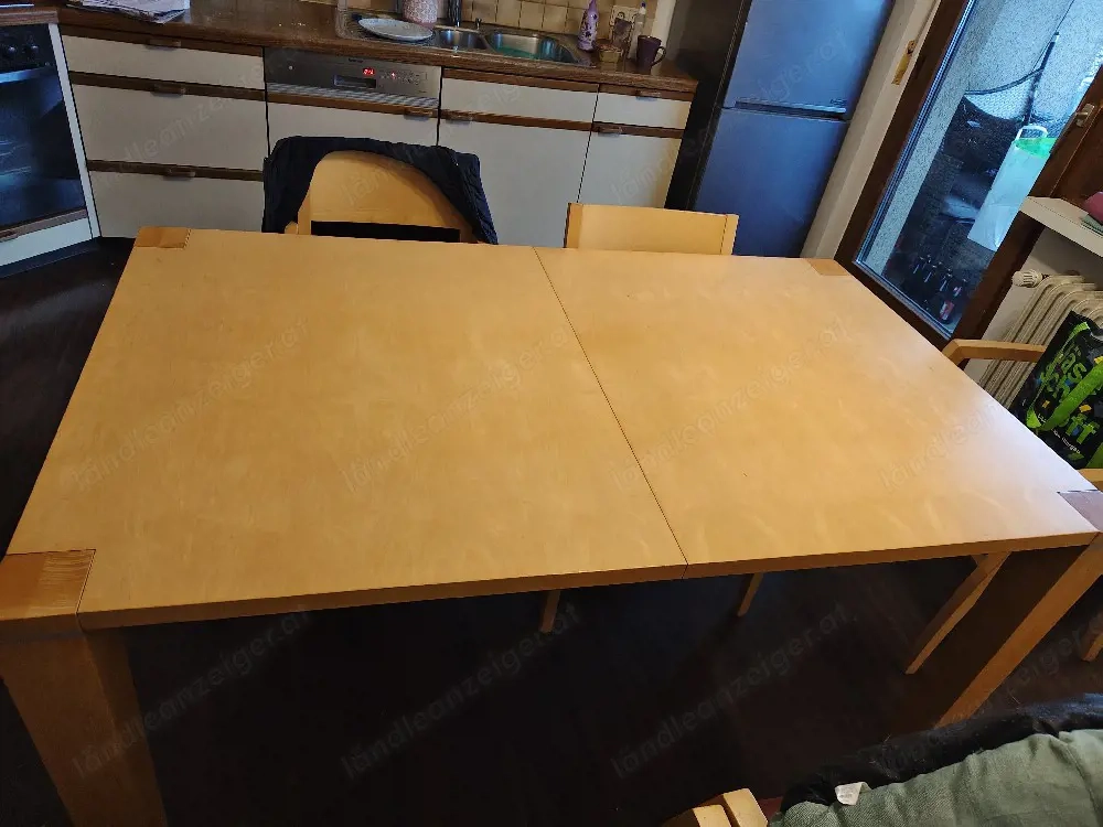 Tisch mit Stühlen gebraucht 