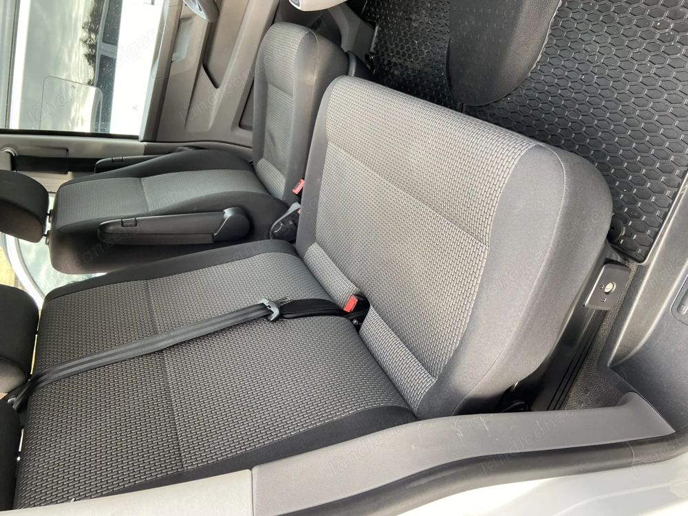 Doppelsitzbank, beheizbar und umklappbar! VW T6 T6.1 Bj. 2022
