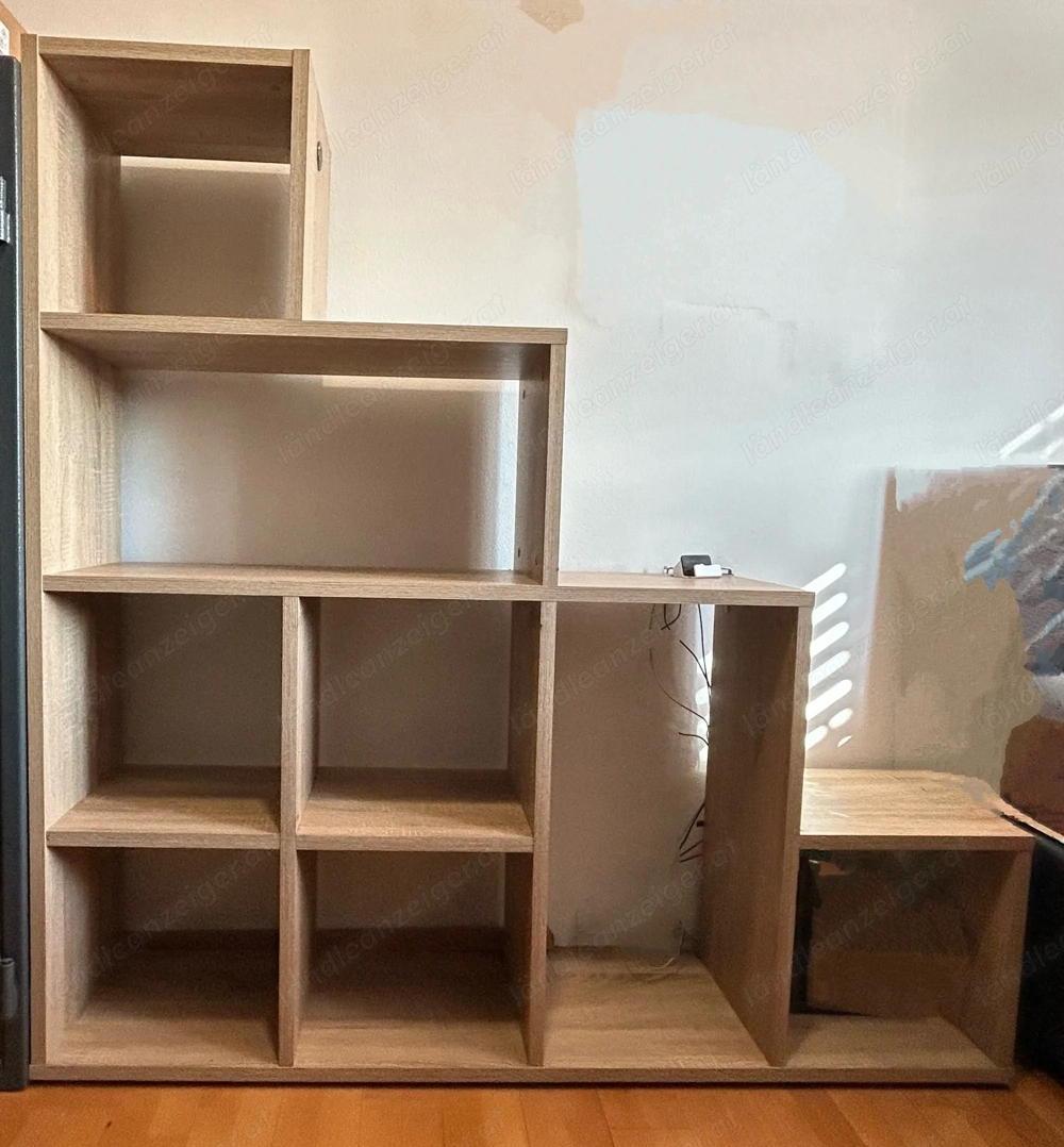 stabiles Stufenregal