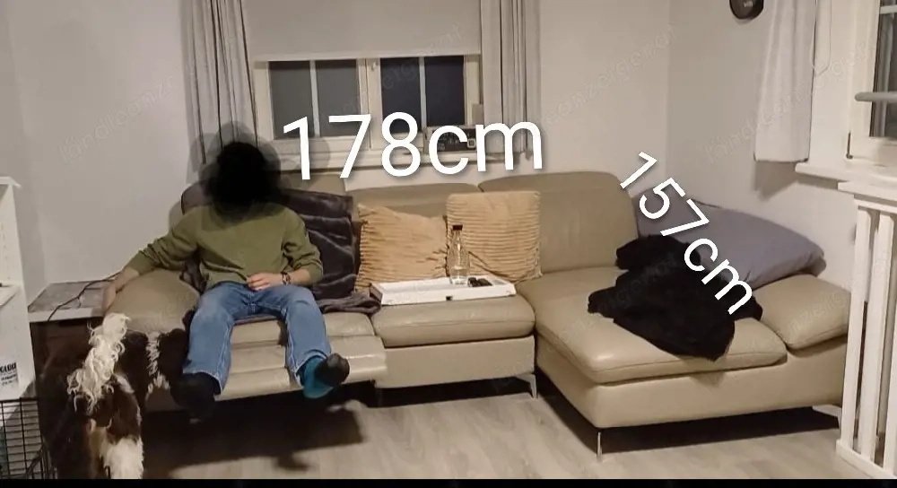 Leder-Couch mit elektrischer Relaxfunktion   wegen Platzmangel abzugeben