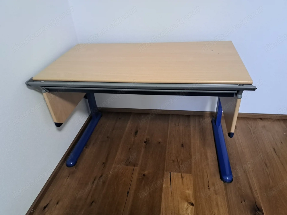 höhenverstellbarer Kinder-Schreibtisch