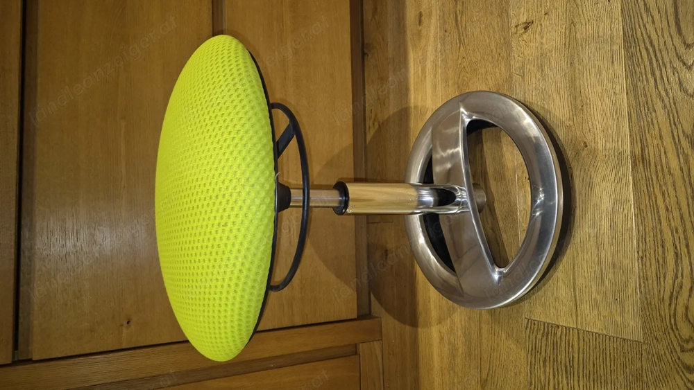 Topstar Bürohocker mit Gasfeder in hellgrün, sehr guter Zustand