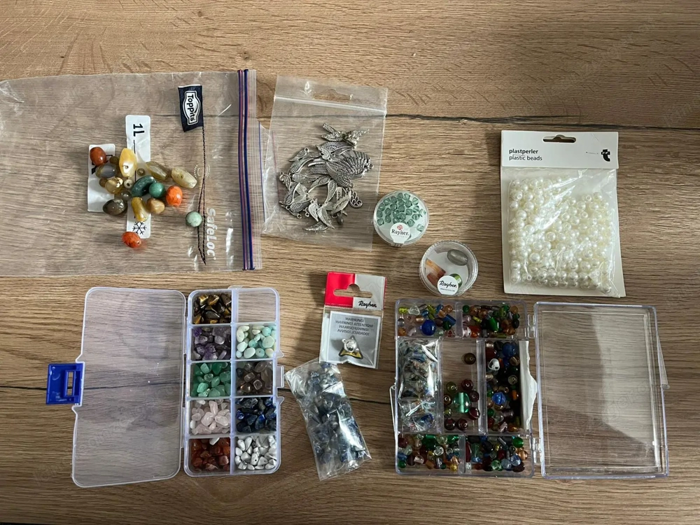 Perlenset 1, bunte Perlen, Steine von bekannten Marken, für DIY