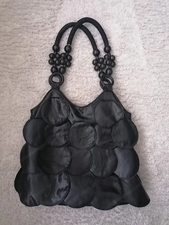 Handtasche   Damen, schwarz, Leder-Optik, extravagant