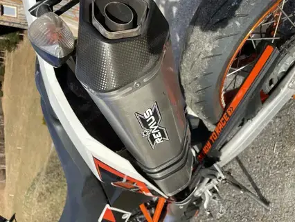 KTM 690 SMCR Supermoto