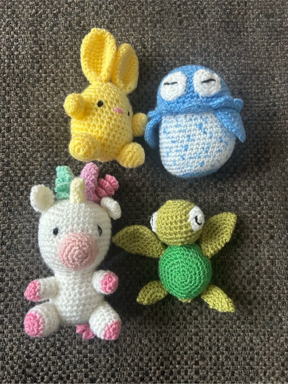 Handarbeit: 4 süße Häkelfiguren