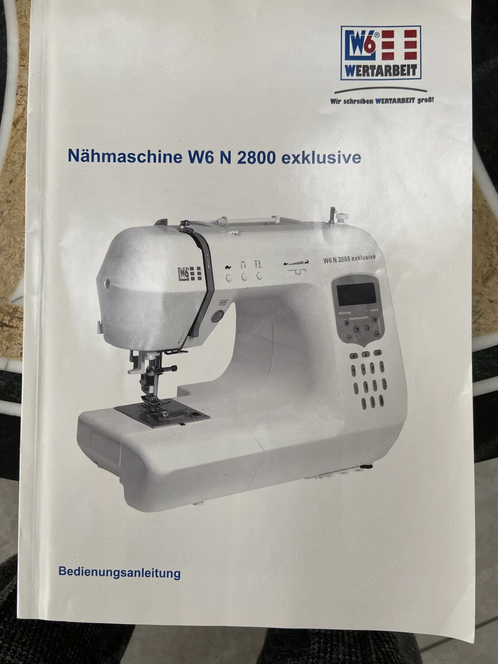 Nähmaschine neu mit Zubehör 