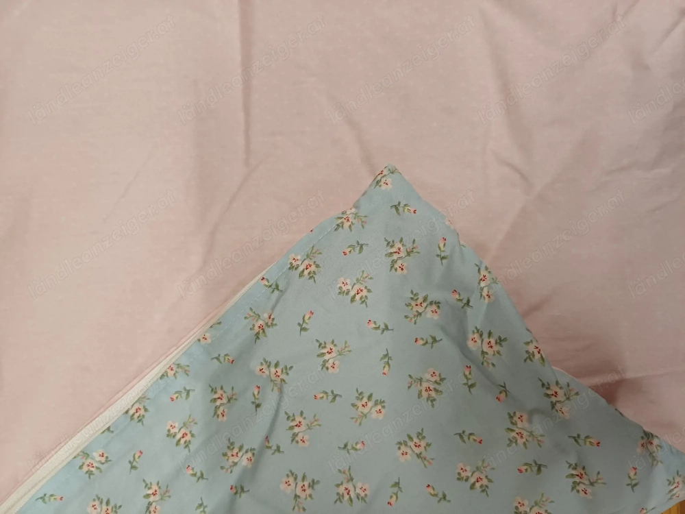 Kissenhüllen in verschiedenen Größen und Farben