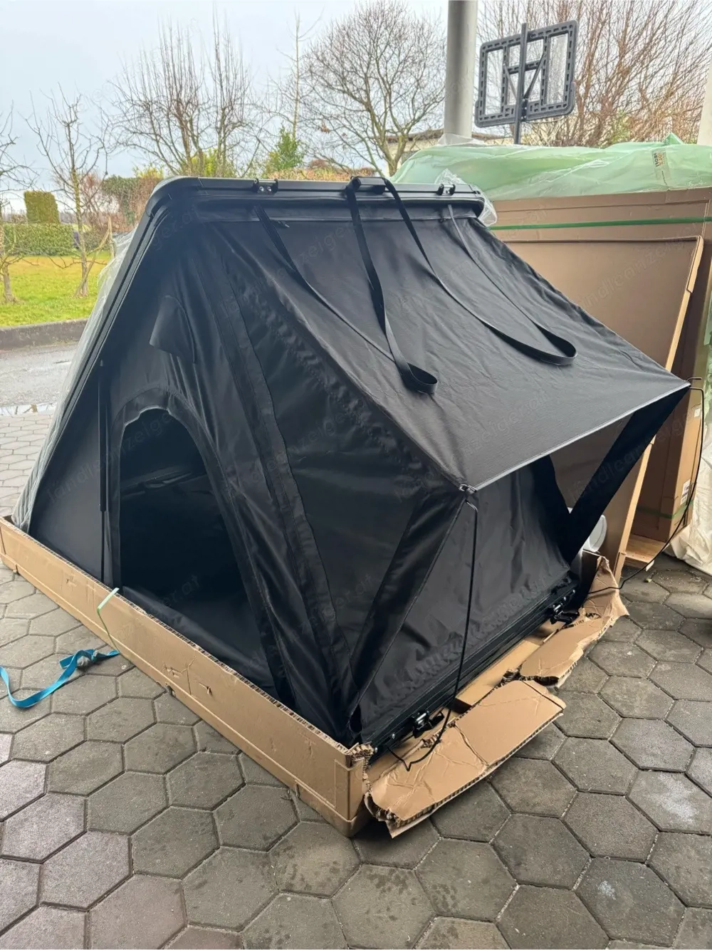     Dachzelt Aluminium Schwarz   Neu