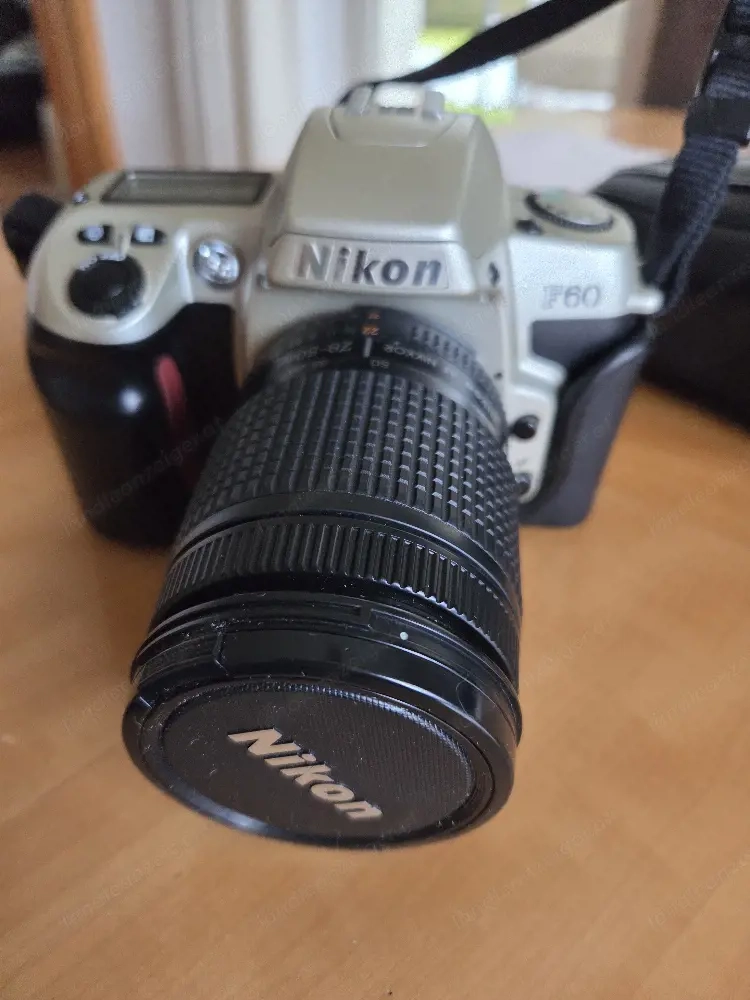 Nikon F60 analoge Spiegelreflexkamera