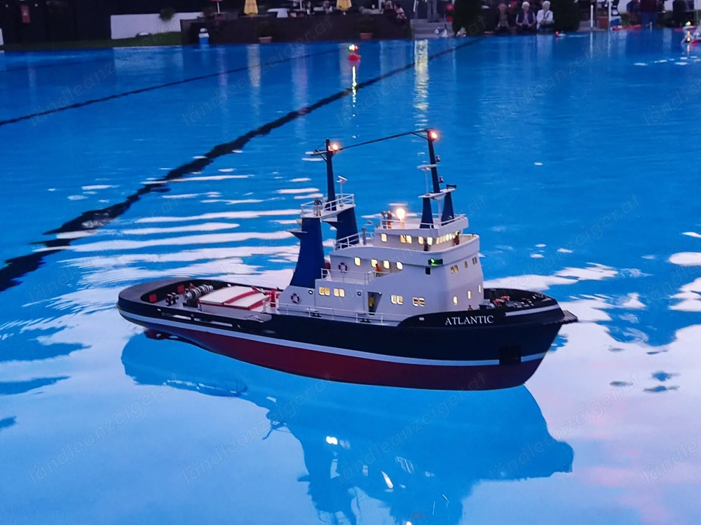RC Modellschiff Schlepper