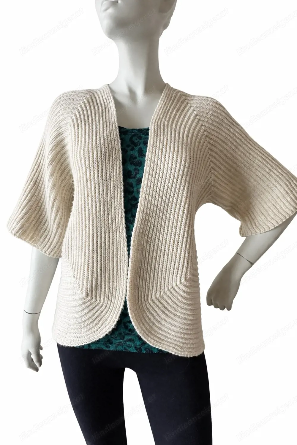 Kuschelig warme Strickjacke - S M - SORBET - creme - neu