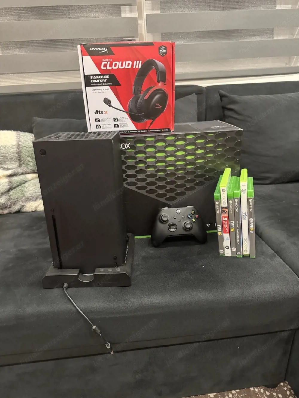Microsoft Xbox Series x 1TB Spielekonsole mit Controller , Kopfhörer und Spiele