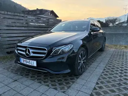 Mercedes E 220 CDİ Avantgarde 360 Kamara