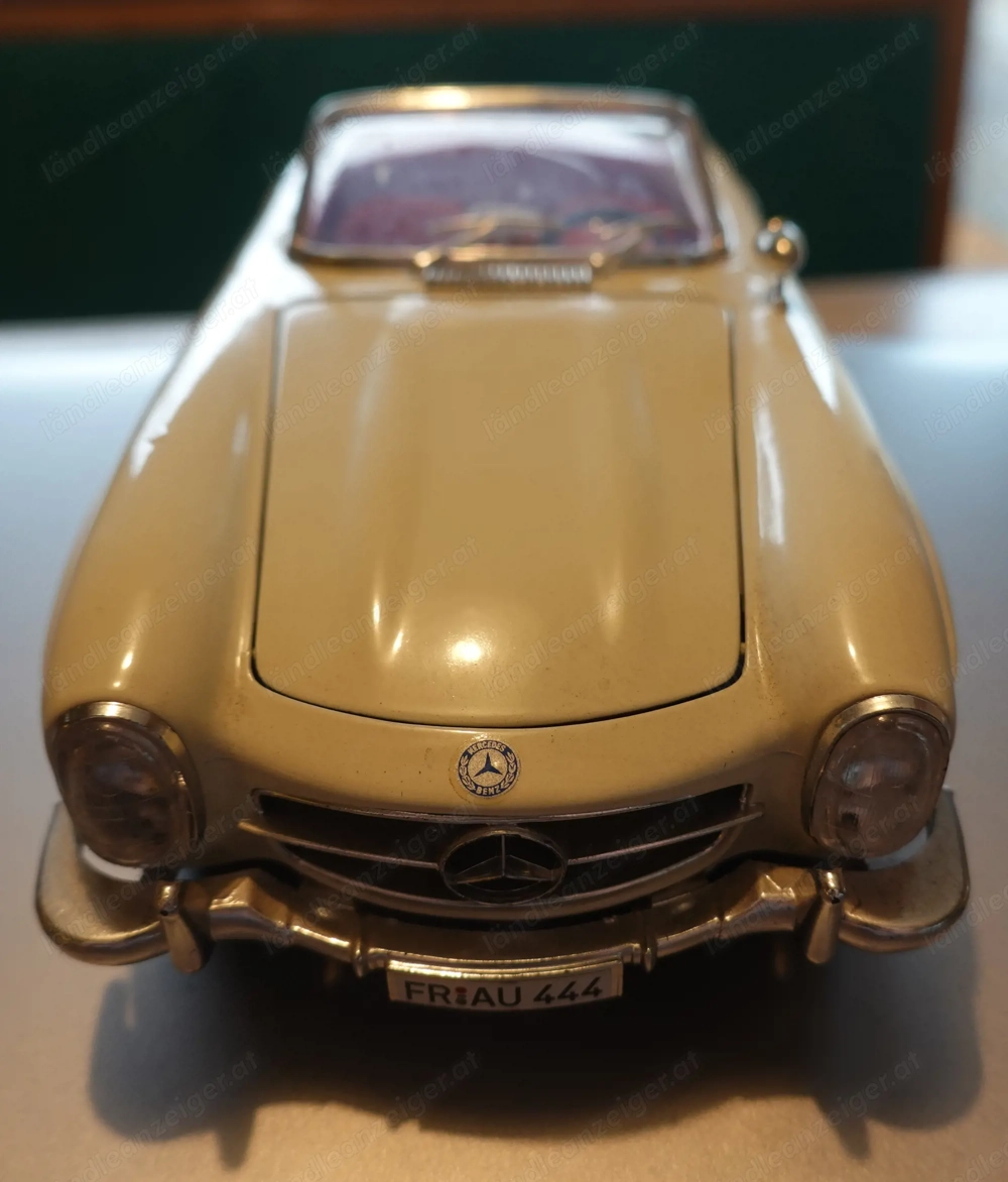 Burago Modellautos, 4 STÜCK, NEUWERTIG