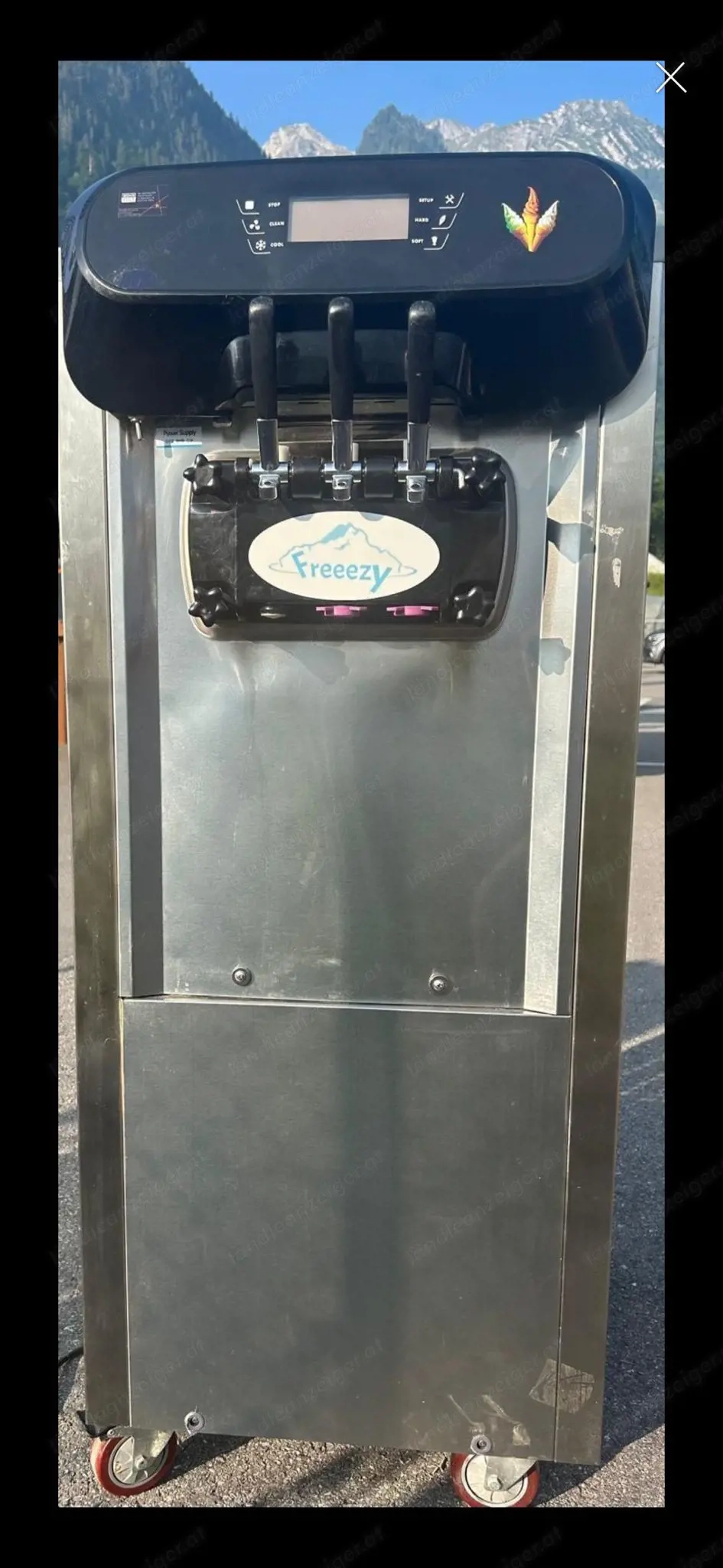 Softeismaschine   Frozen Yogurt 