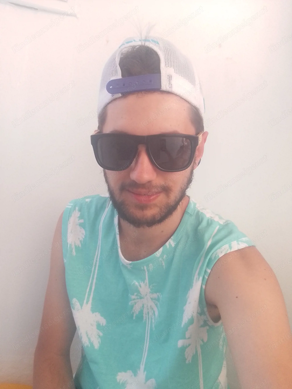 Sympathischer Single sucht offene Sie für prickelndes Treffen mit Paar 