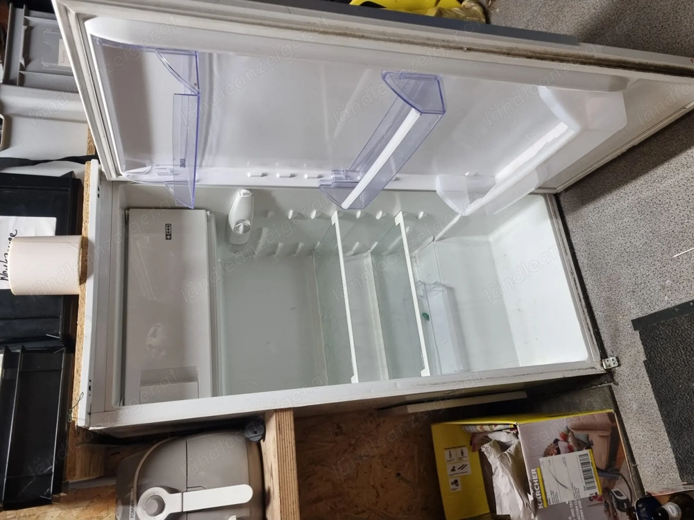 Kühlschrank für Gertänke     ZU VERSCHENKEN