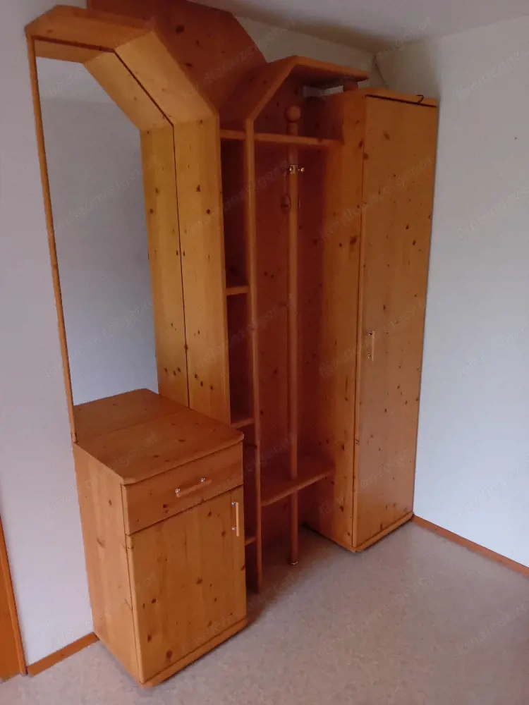 Garderobe Holz