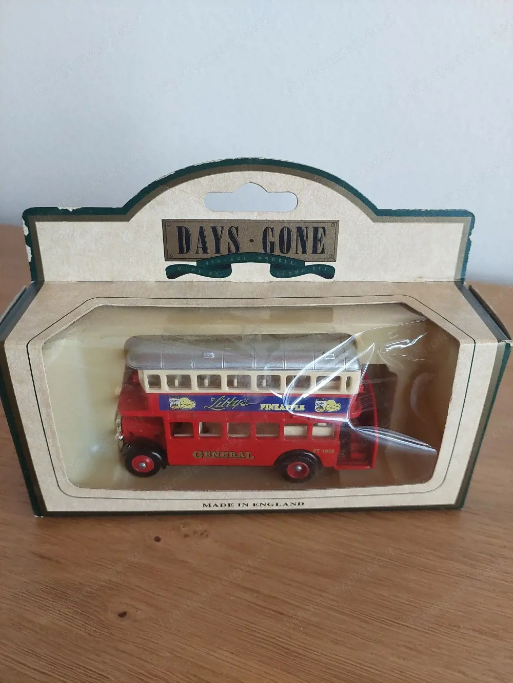 Kleiner Doppeldecker Bus England 