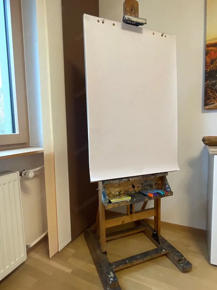 Staffelei von Künstlerin 