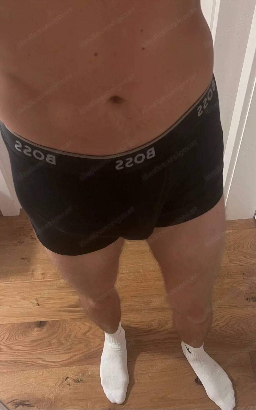 Diskreter Gentleman für besondere Momente (Jung, Blond, Groß)