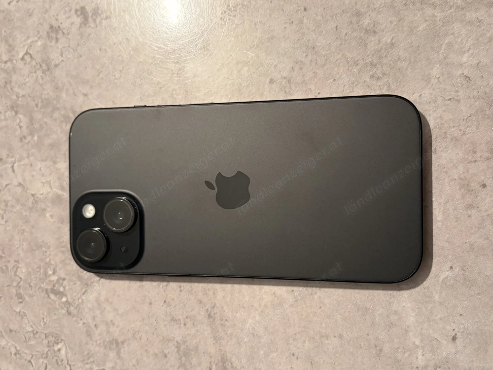 iPhone 15 schwarz in sehr gutem Zustand