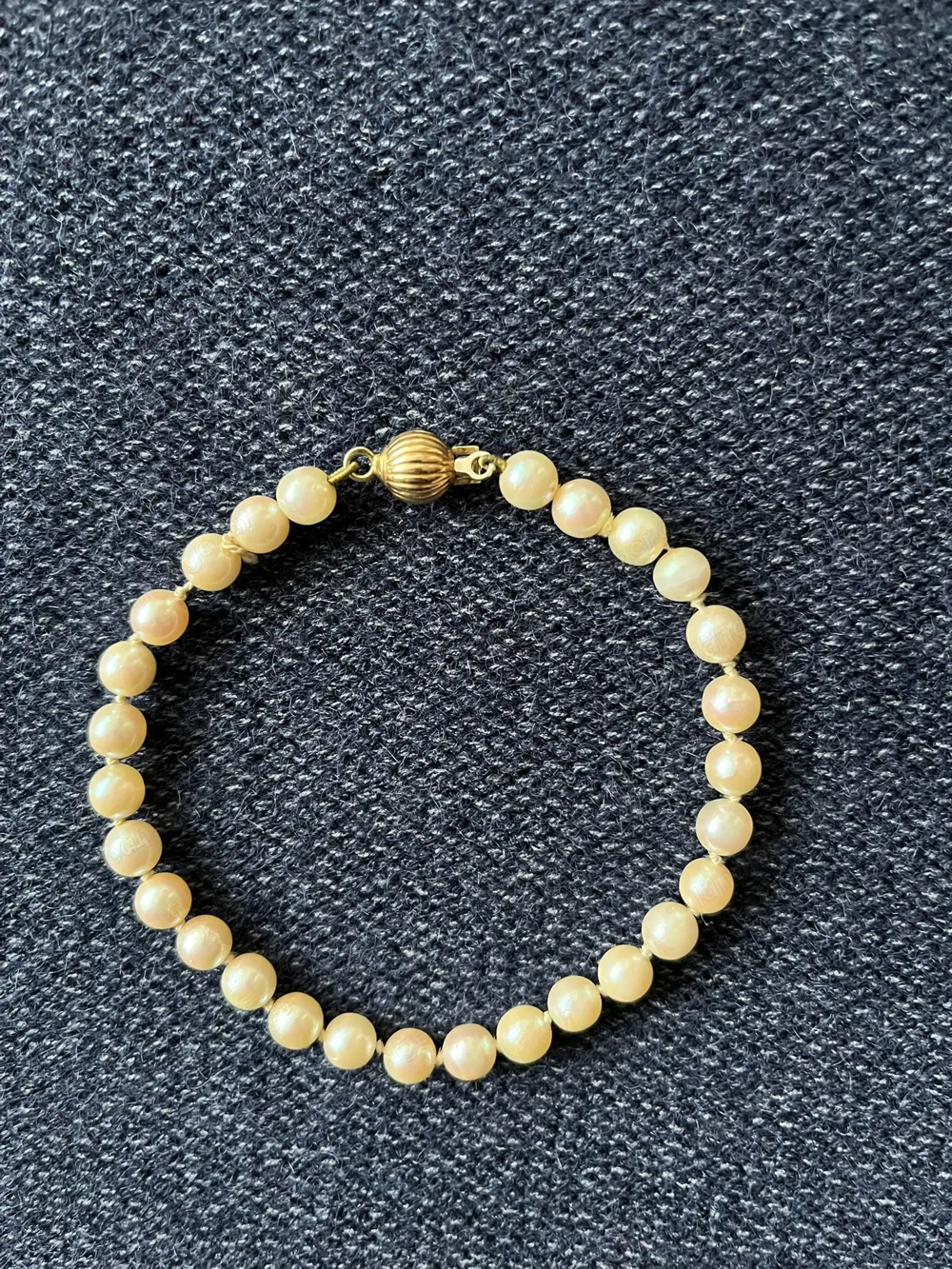 Wunderschönes Perlenarmband