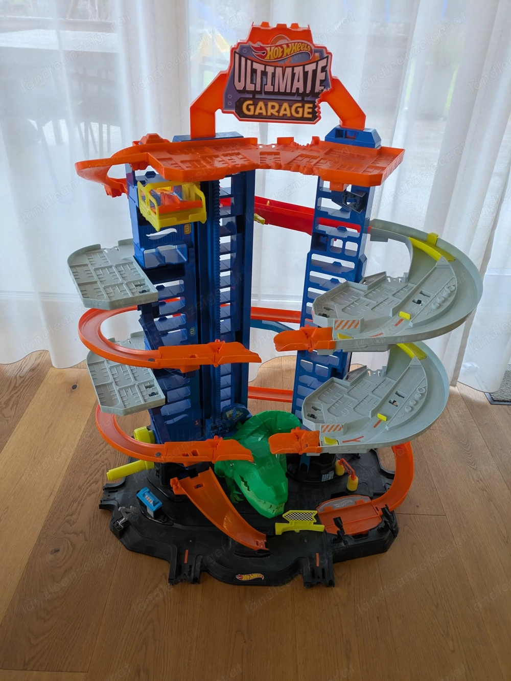 Hotwheels Ultimate Garage
