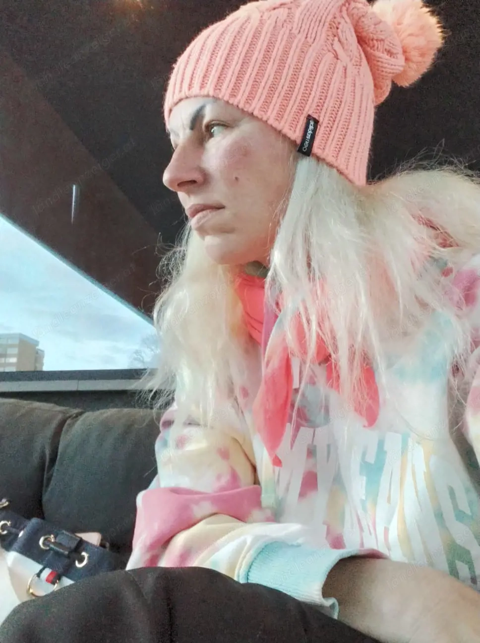 bin im Ausbildung Prozess und such mir nette Österreichischen Kumpeln 