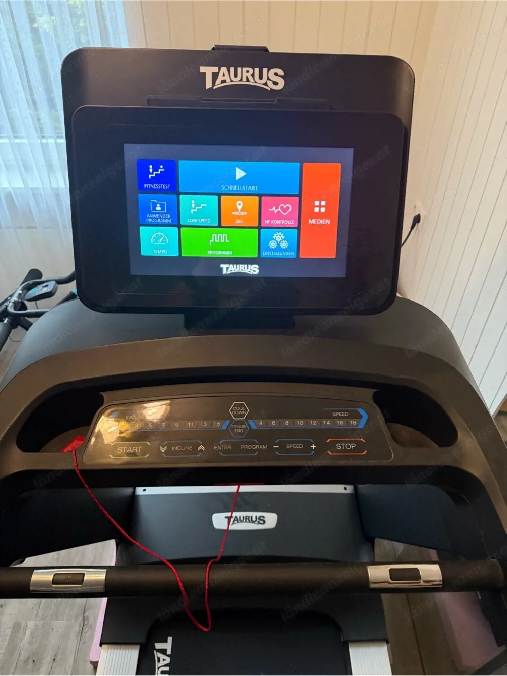 Laufband Taurus T9.9 touch